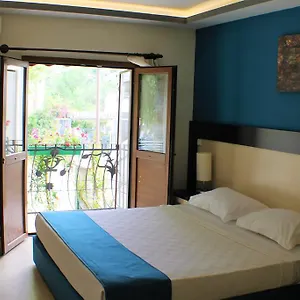 4* Otel Bella Garden